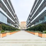 Waterfront Suite 1